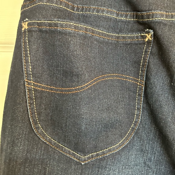 Lee Bootcut Jeans - Picture 15 of 16